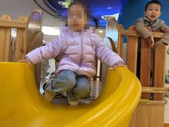 -好奇星国际托育(金地自在城校区)