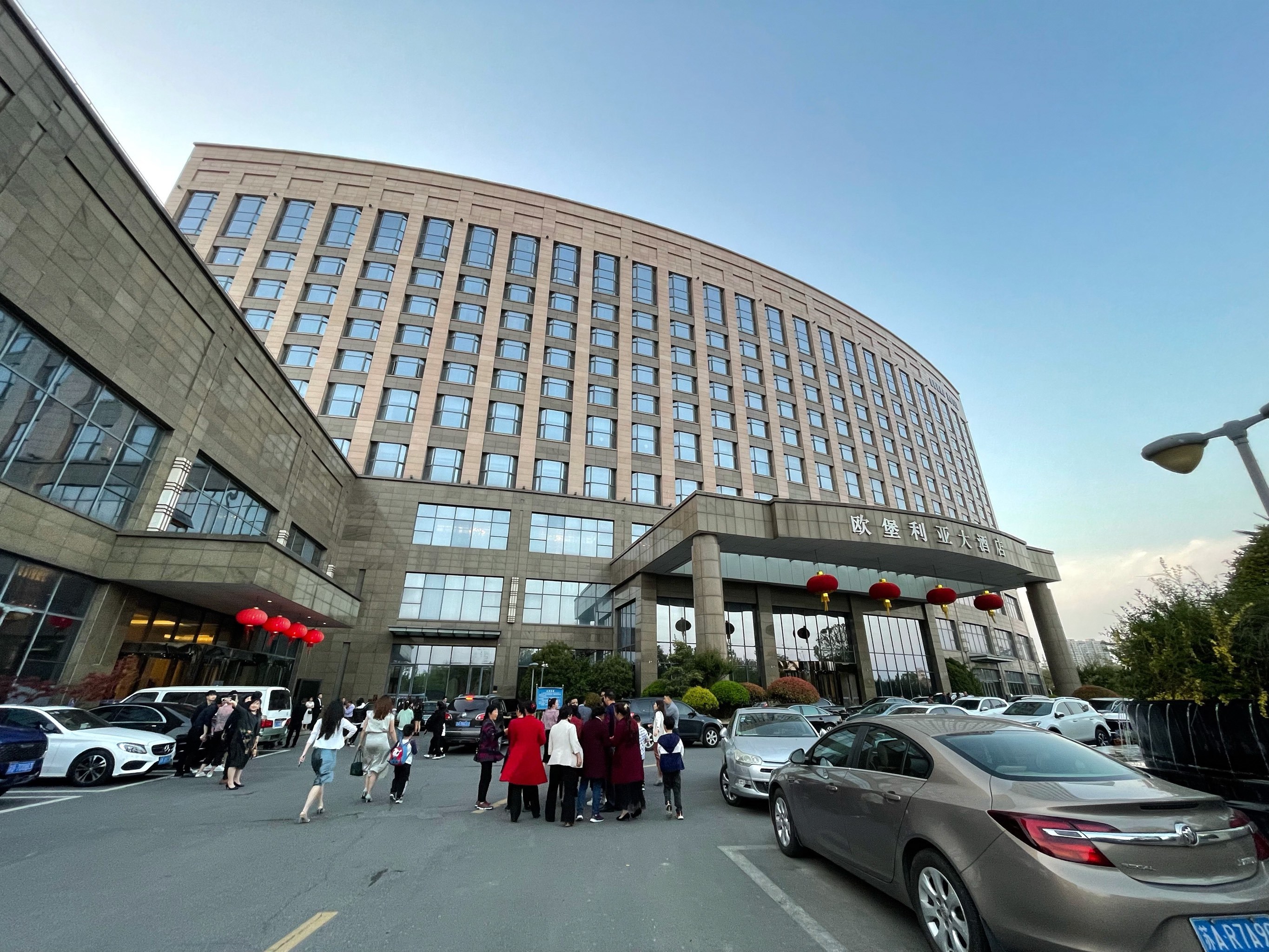 滨海最好的五星级大酒店了吧.应该也是最