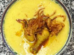 -002鱼汤粉(龍園店)