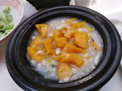 -阿瓦山寨·湘菜现炒·剁椒鱼头王(咸阳总店)