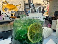 -郑在DIY·潮玩银饰绘画手作(中央大道旗舰店)