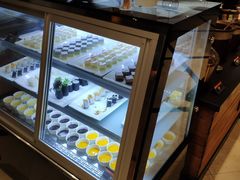 面包甜点陈列柜-比格比萨自助(花园路店)