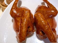 烤乳鸽-利苑酒家(华熙国际店)
