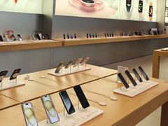 -Apple零售店(华贸购物中心店)