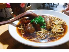 招牌红烧半筋半肉面-厝内小眷村(天河南一路店)