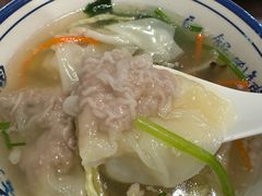 鲜肉馄饨-长人馄饨铺(解放街店)