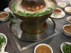 -鑫龙火锅城(青岛分店)