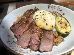 招牌牛肉poke饭-POKEE VIA&Brunch·维娅(重庆来福士店)