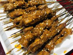 红柳烤肉-霄汉羊排(万松园一店)