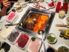 -海底捞火锅鲜切牛肉主题店(长寿路店)