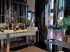 -唐拉雅秀酒店-西锦汇空中BBQ·思创餐厅