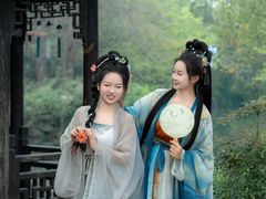 -汉仪华裳汉服旗袍·摄影写真馆(乌镇西栅店)