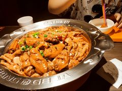 鸡翅煲-胖哥俩肉蟹煲(石家庄长安万达店)