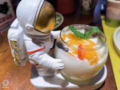 -SPACELAB失重餐厅(世纪汇店)