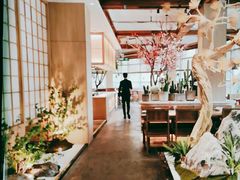 -蜜桃餐厅·伴山(湖滨商业街店)