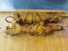 -乡村馕坑肉·烧烤·新疆菜·本地人更爱吃(阿勒泰首店)