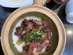 原件腊肉腊肠煲仔饭-红星光发煲仔饭(文海店)