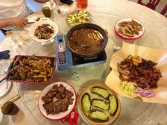 -老鼎万春卤菜(五代传承创始老店)