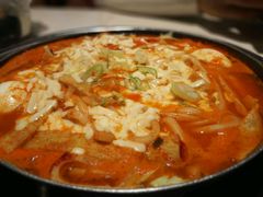 -三清洞摩西韩式年糕火锅(威高广场店)