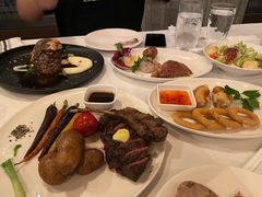 -WOLFGANG PUCK KITCHEN & BAR(迪士尼小镇店)