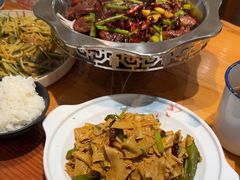 -快乐老家三鲜饺子东北菜(南六中路店)