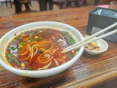 -遵义虾子张六羊肉粉(普陀路店)