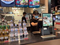 -康師傅私房牛肉面(浦机三店)