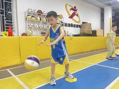 -逗你运动体能训练中心(冠城店)