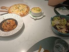 -ins森林童话餐厅coffee&bistro