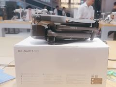 -DJI大疆(深圳华强北曼哈授权体验店)