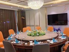 包厢-胡记饭店(保工街店)