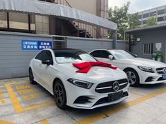 -上海星瀚奔驰4S店(红柳路店)