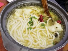 -周鱼小馆石锅酸菜鱼(活力汇店)