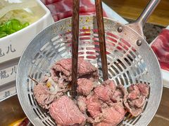 -来龍儿鲜切牛肉自助老火锅
