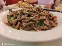 -东豪园林海鲜酒家(南港路辅路店)