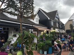 -伦敦比斯特购物村
