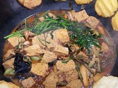 -缘福乡村铁锅炖民宿(八达岭店)