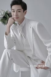 -二十一世纪婚纱摄影(省府前街店)