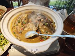 杂鱼一锅鲜-荷栖小院·品质江西菜(红谷滩店)