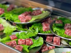 -阿亲家·韩式无限烤肉(花果园店)