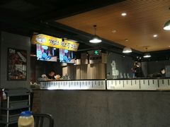 -肥肥虾庄·金牌油焖大虾(杨园滨江时代walk店)