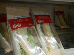 -全家便利店(上体场站店)