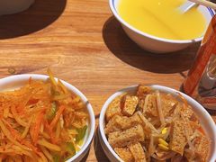 -陇上秦轩西安biangbiang面(EFC欧美金融商业城店)