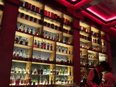 -饮湖威士忌鸡尾酒吧