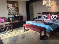 -成都保利公园皇冠假日酒店(熊猫基地店)