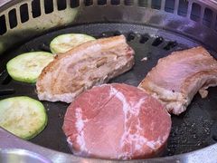 -香猪坊韩国烤肉专属门店(魏公村店)