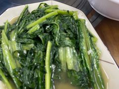 -银峰农庄·特色烧鸡·鲜无花果浸鸡