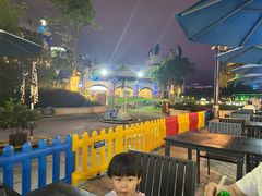 -喷泉广场餐厅·宵夜·海鲜烧烤大排档(长隆企鹅酒店)