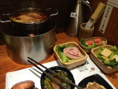 -独食火锅·半米屋台(直营总店)
