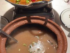-小凤庭·地道湖北菜武昌鱼·藕汤(38年黄鹤楼店)